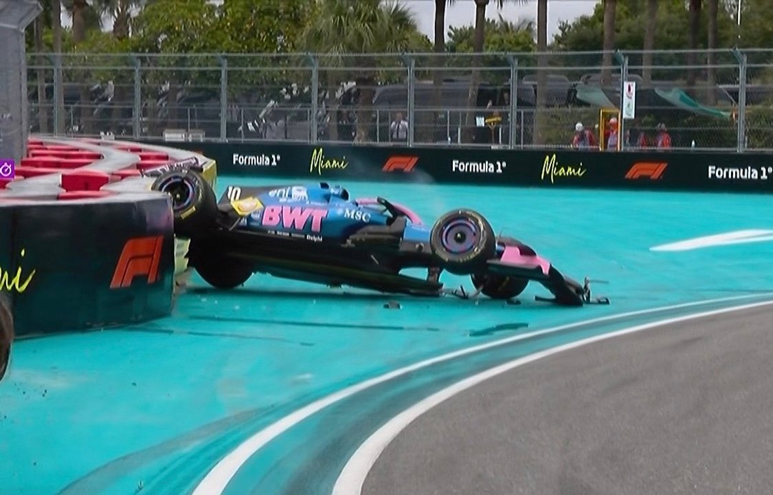 Tremendo accidente en Miami: Gasly dio vuelta el Alpine y se salvó de milagro thumbnail