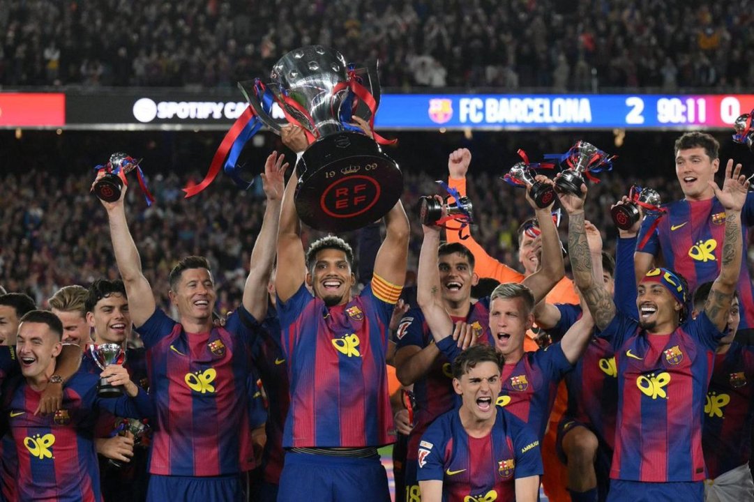 Barcelona derrotó al Real Madrid y se consagró bicampeón de La Liga thumbnail