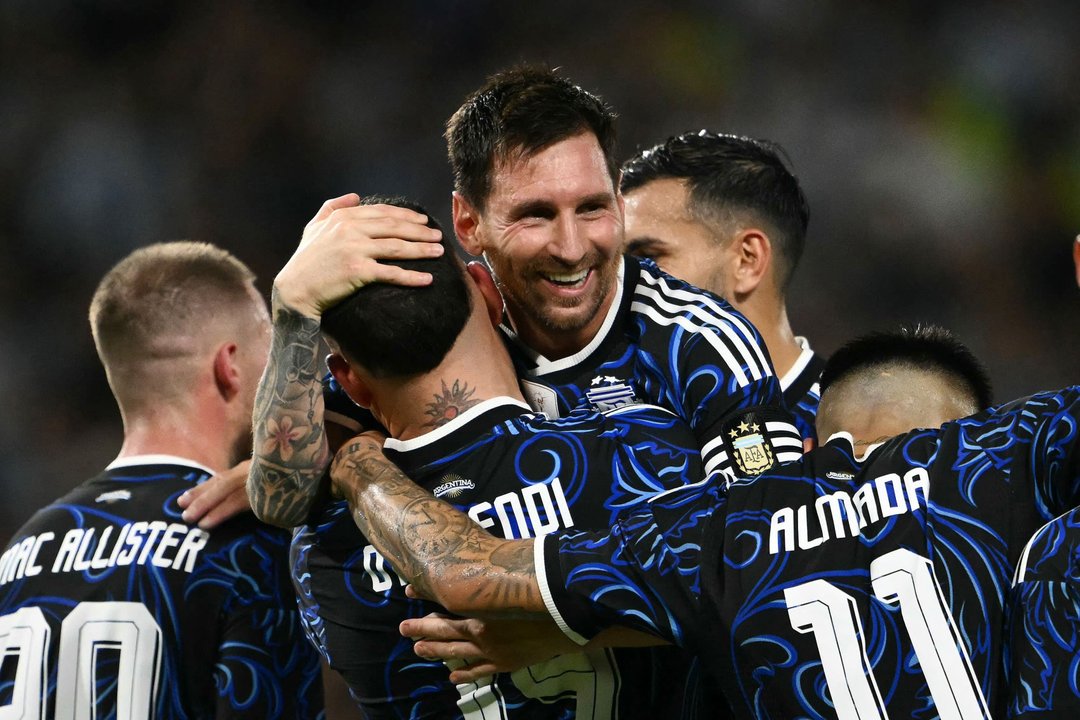 Es oficial: Canal 10 transmitirá los partidos de la Selección Argentina en el Mundial thumbnail