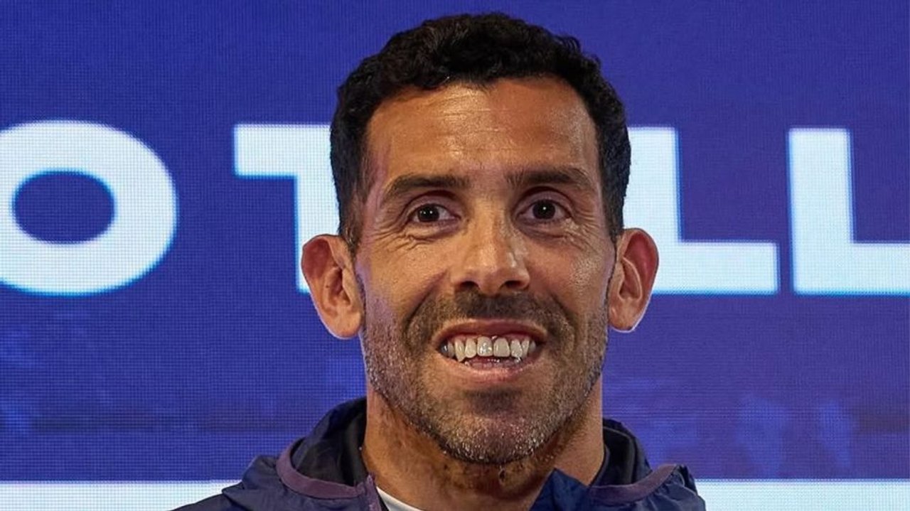 El Apache se reinventa: Tévez tiene nuevo trabajo tras su salida de Talleres thumbnail