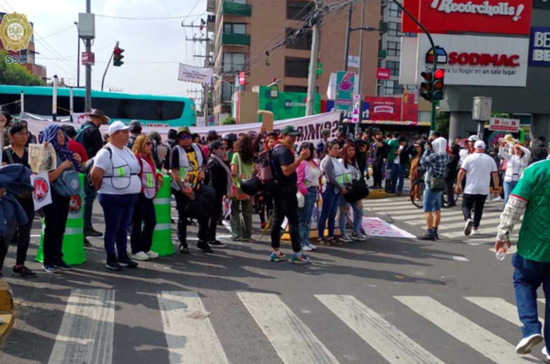 Protestas y cortes en Ciudad de México a horas del partido inaugural del Mundial thumbnail