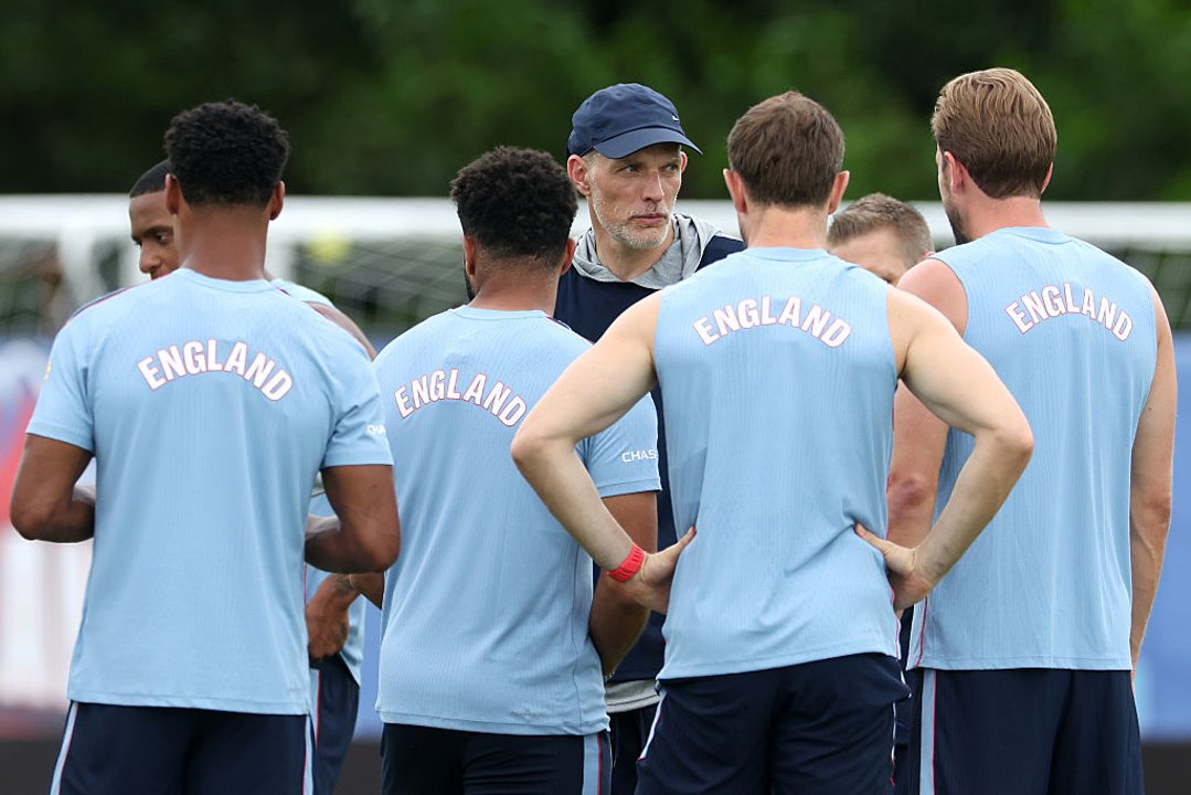 Escándalo en Inglaterra: a días del debut mundialista, desaparecieron los botines de todo el plantel thumbnail