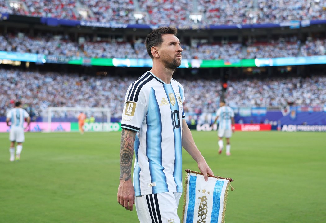 Argentina choca ante Austria con la mirada puesta en la clasificación: hora y TV thumbnail