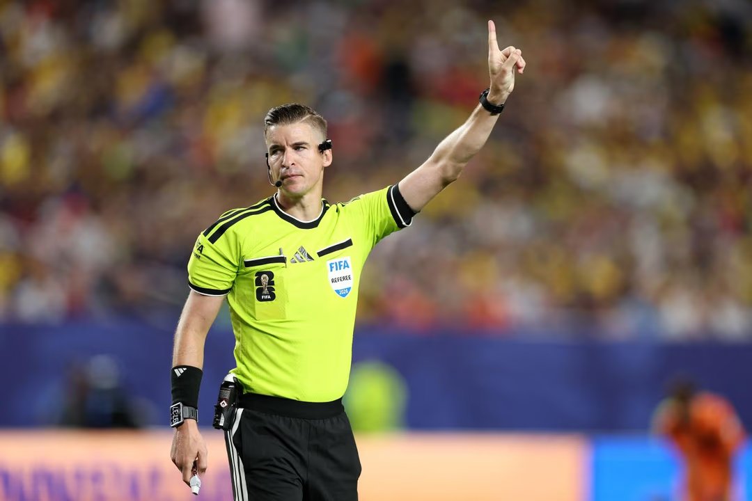 Confirmaron al árbitro para Argentina-Egipto: quién dirigirá los octavos del Mundial thumbnail