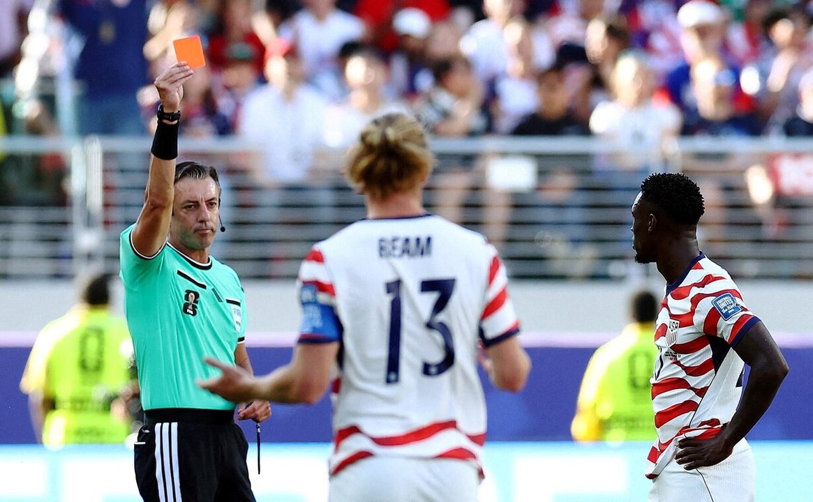 FIFA bajo fuego: Trump habría llamado a Infantino y Balogun jugará los octavos ante Bélgica thumbnail
