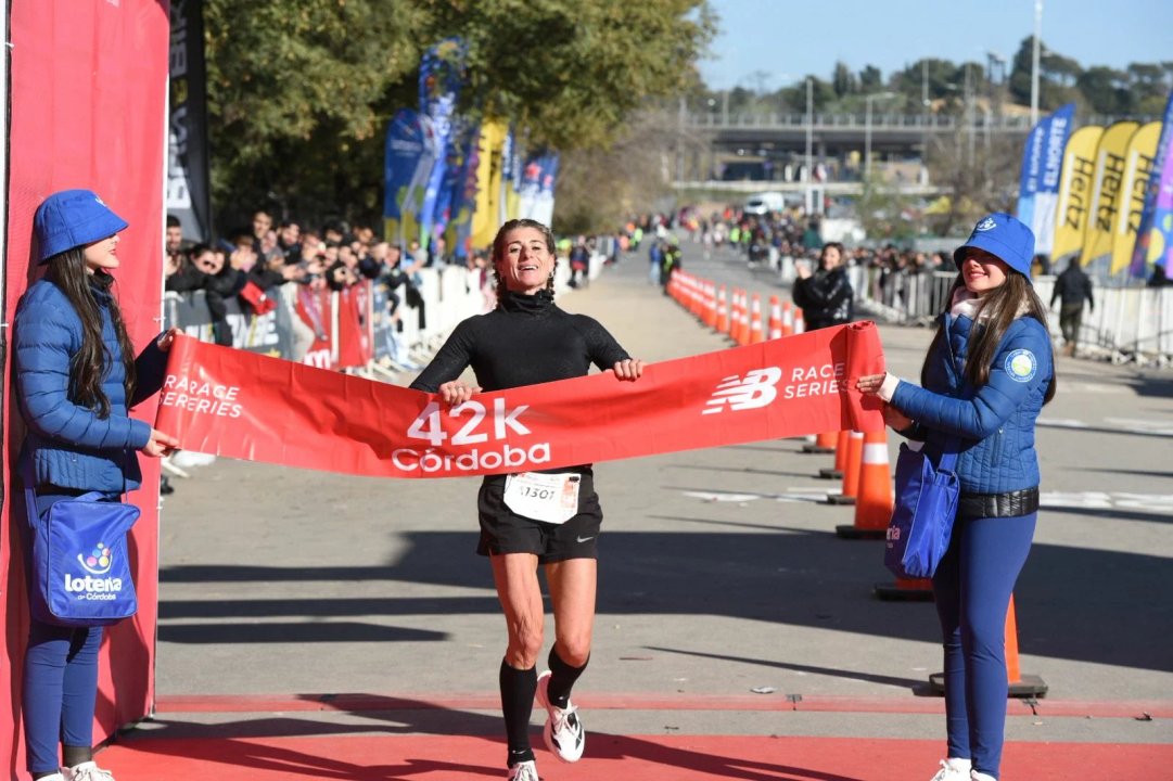 Más de 6.000 corredores participaron de la Maratón Ciudad de Córdoba 2026 thumbnail