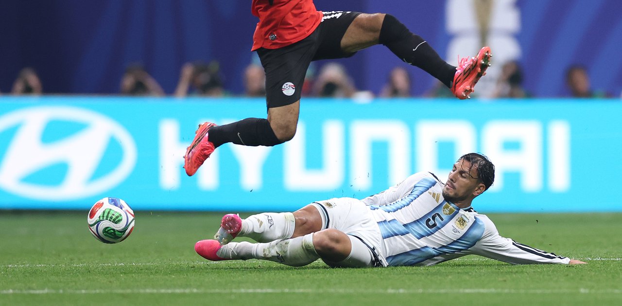 Video: el quite de Paredes que mantuvo con vida a la Selección en el Mundial thumbnail