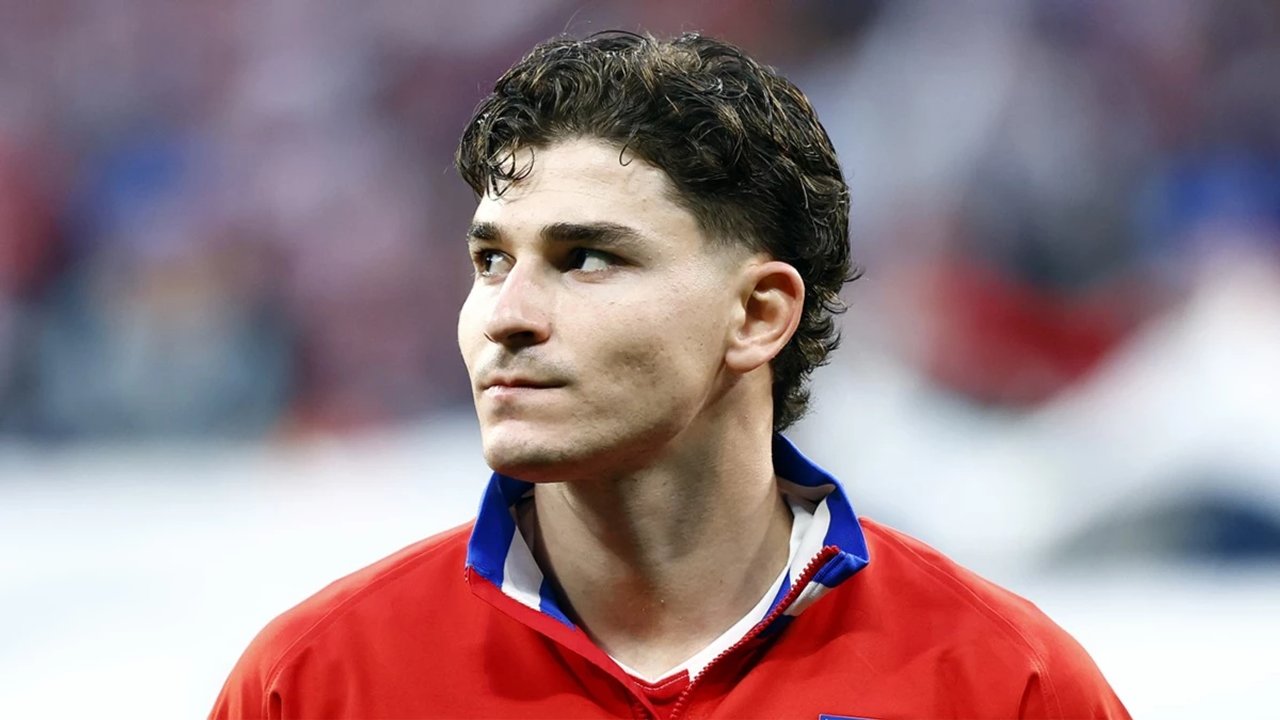 Ni por 200 millones de euros lo venderemos: la postura del Atlético Madrid con Julián thumbnail