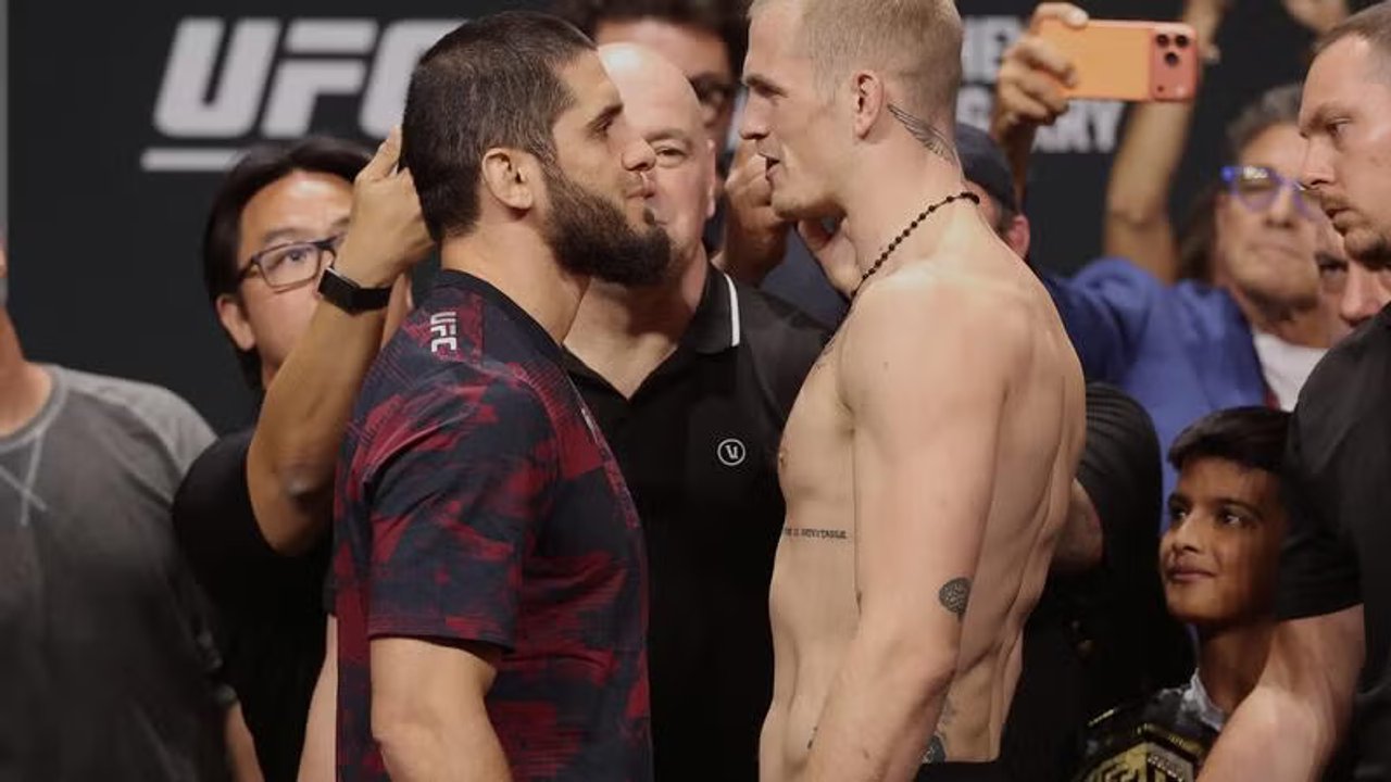 UFC 330: Makhachev vs. Garry por el título y el desafío del argentino Esteban Ribovics thumbnail