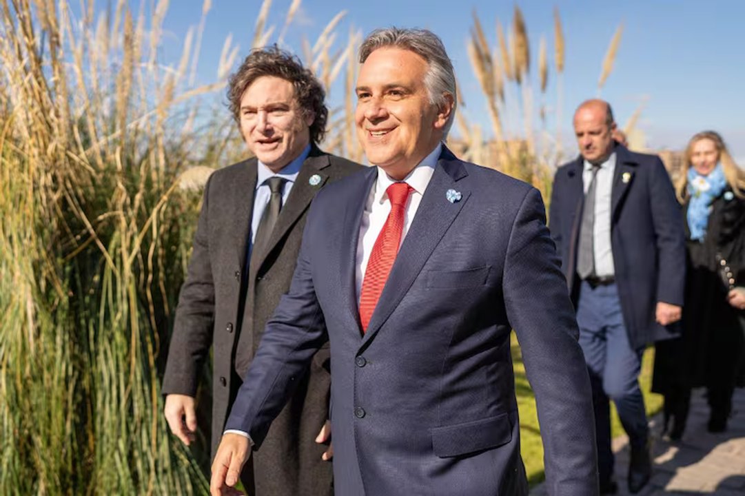 Córdoba: se desploma la aprobación de Javier Milei y Martín Llaryora se consolida