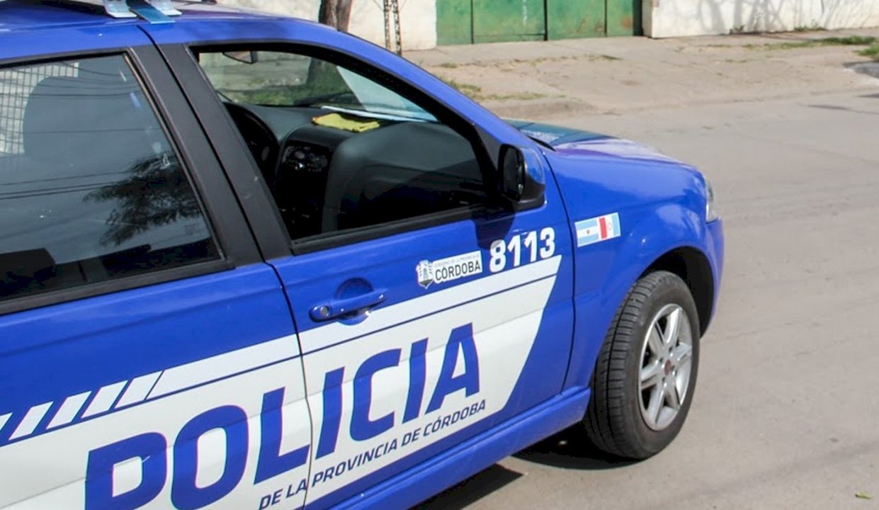 La Calera: una adolescente de 16 años fue apuñalada en su casa en un intento de femicidio