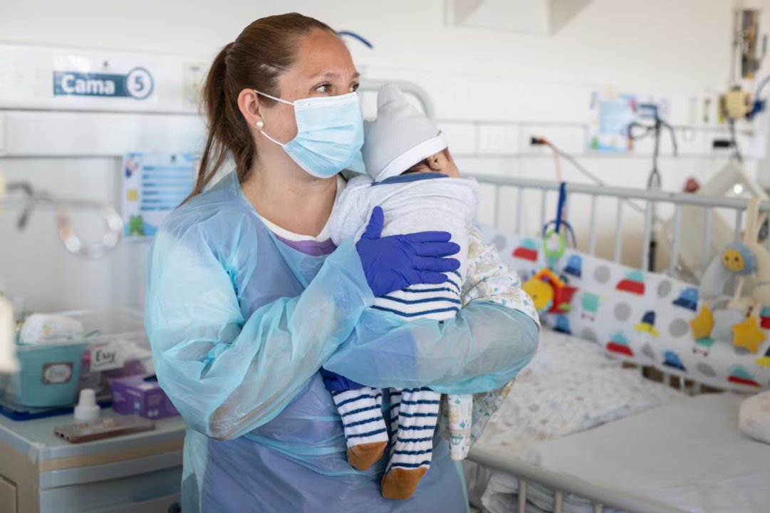 Córdoba: las internaciones de bebés por enfermedades respiratorias bajaron un 73%