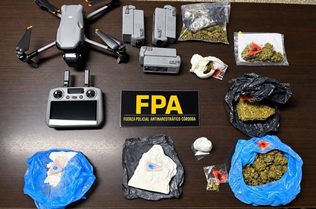 Megaoperativo en Córdoba: cayó una banda que ingresaba droga a cárceles con drones