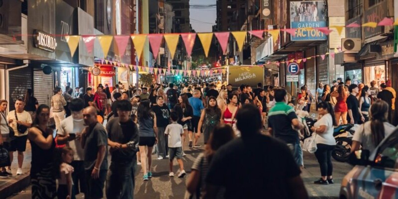 La Noche de las Galerías y las Peatonales vuelve al centro de Córdoba