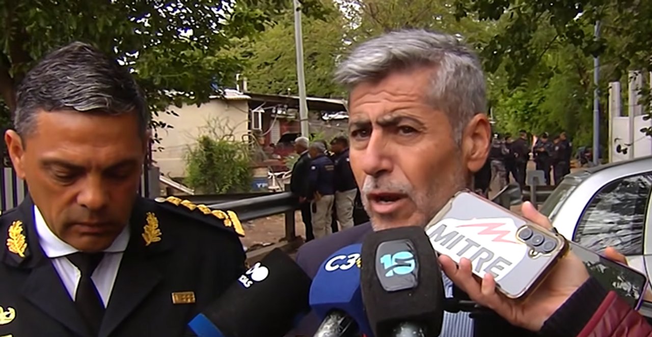 Muerte del cabo Yozia: el ministro Quinteros reclamó por el mantenimiento de las vías
