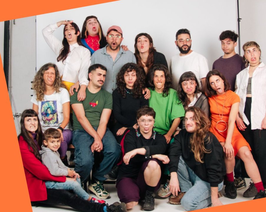 Bocaditos escénicos: lecturas de dramaturgias en construcción por el Colectivo DXD